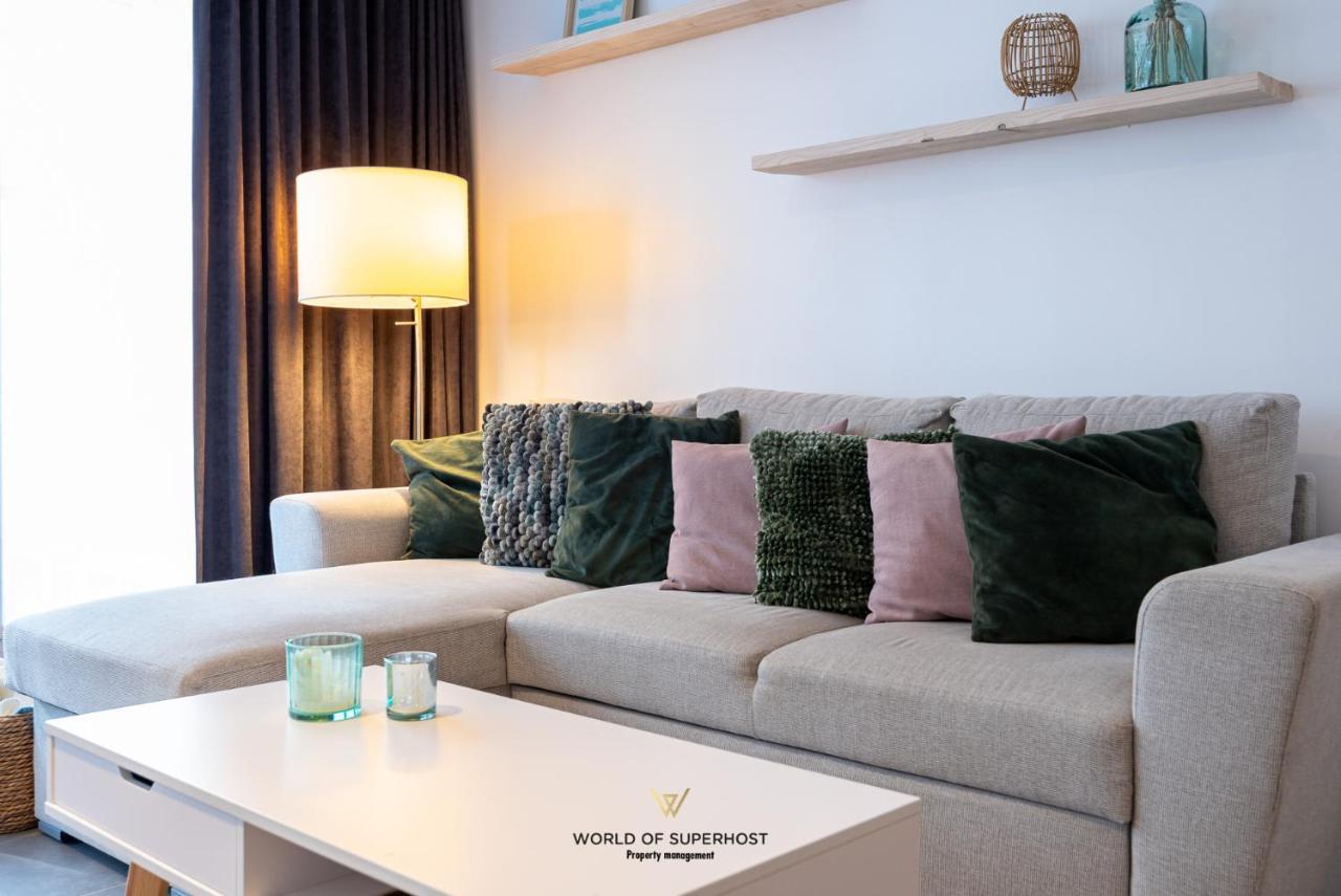 Spacious Apartment Closeby The Sea Up To 6 People! Ostende Extérieur photo