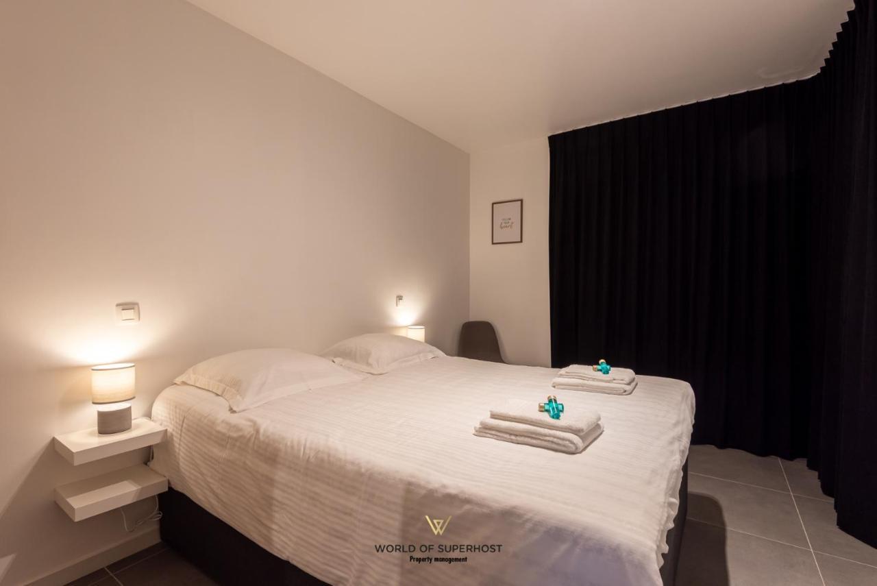 Spacious Apartment Closeby The Sea Up To 6 People! Ostende Extérieur photo